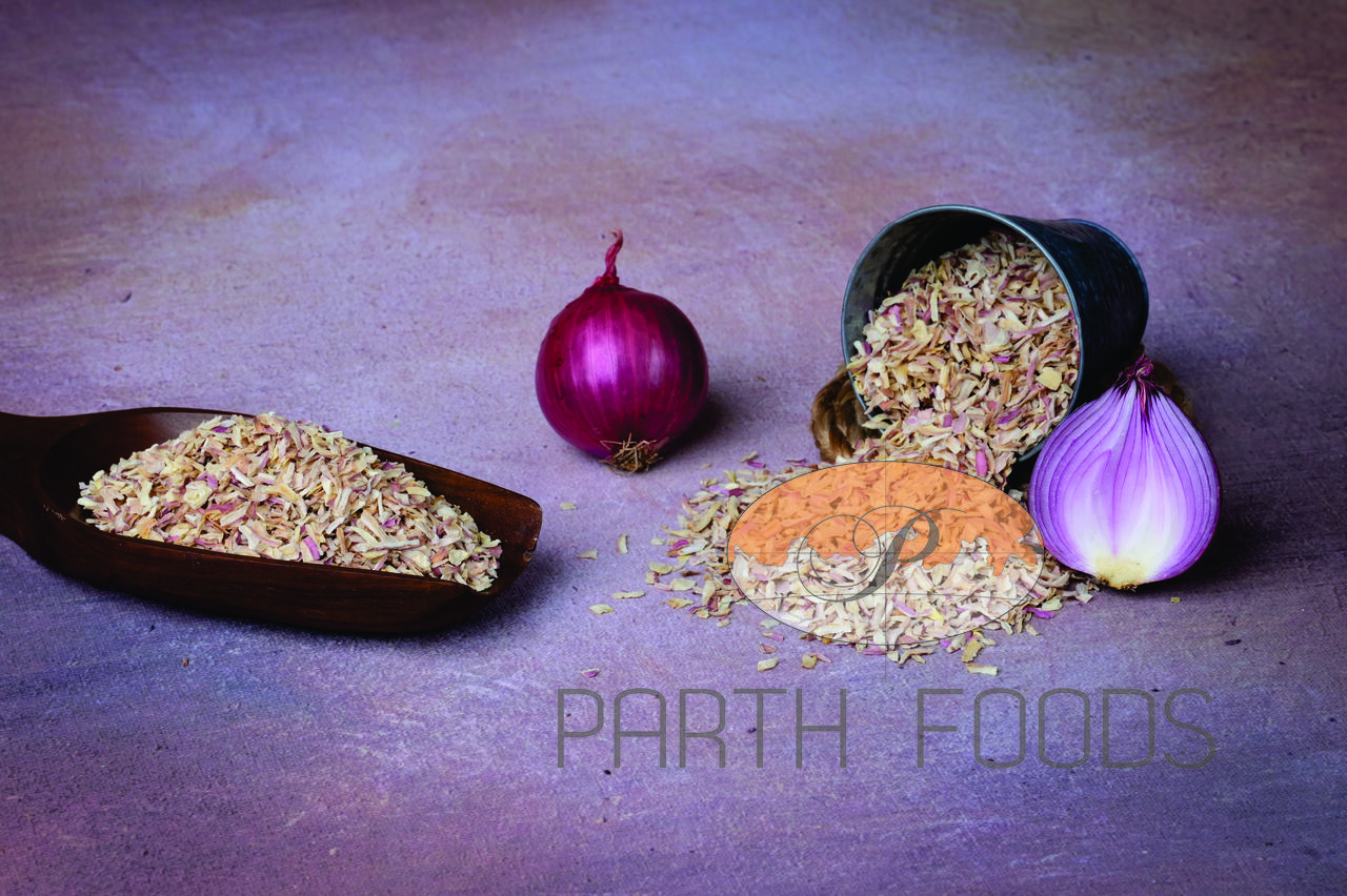 Dehydrated Pink Onion Chopped